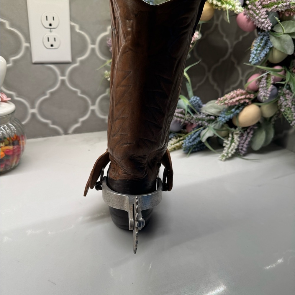 Vintage 1977 ceramic boot with spit - Picture 4 of 10